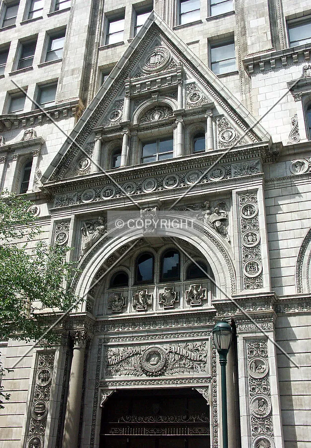 View of the entrance on the south facade