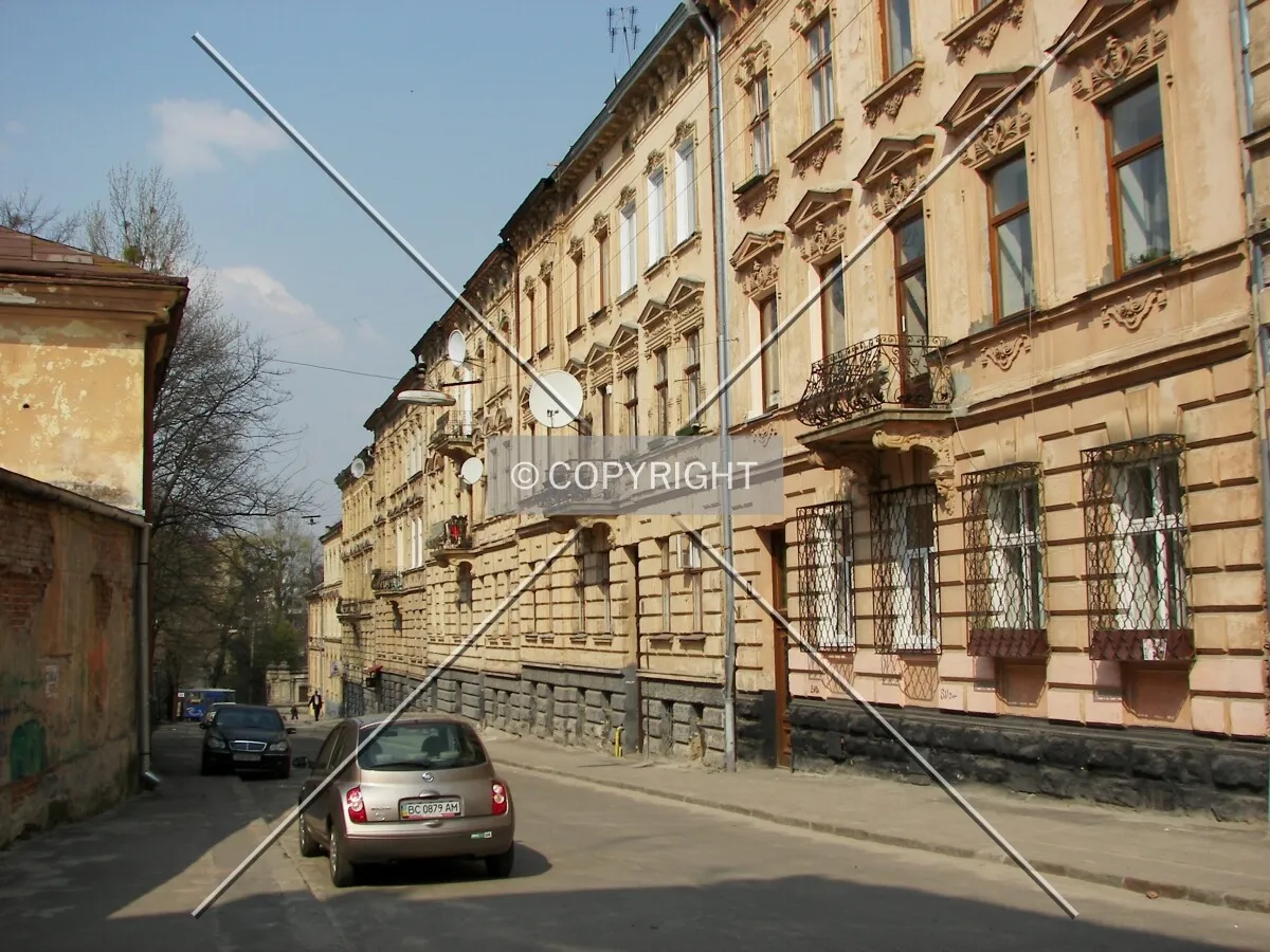 Looking along Academic Kolessa Street