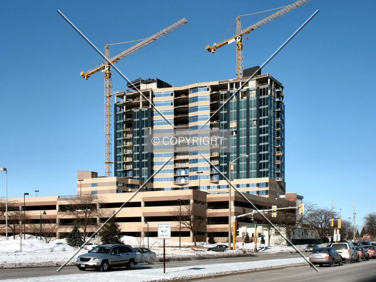 View to the north along York Avenue South