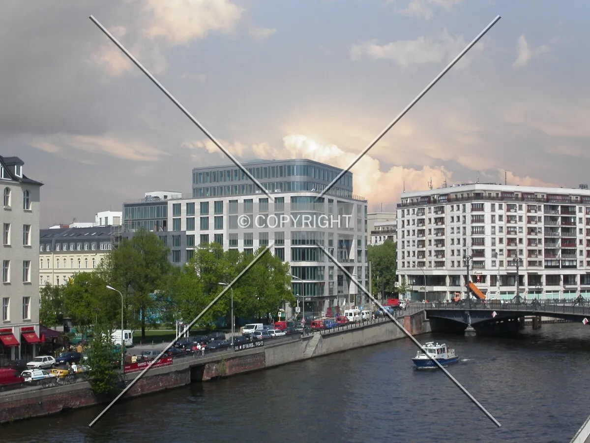 Riverside at Mitte