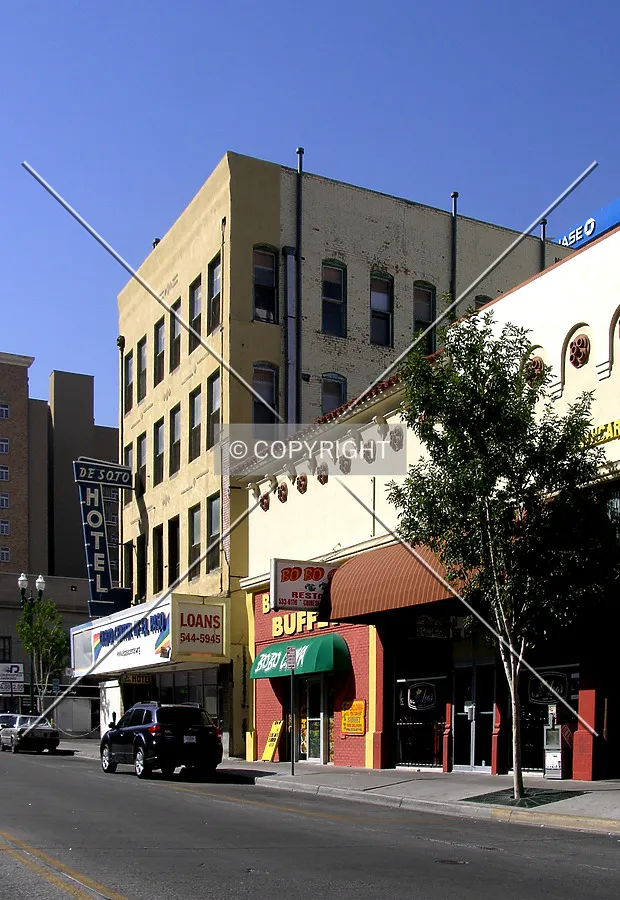 From East Mills Avenue to the east