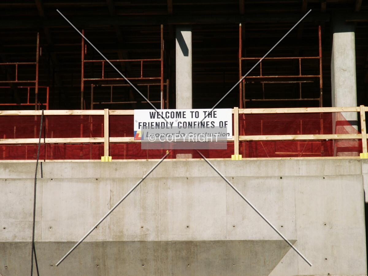 Welcome sign from the general contractor