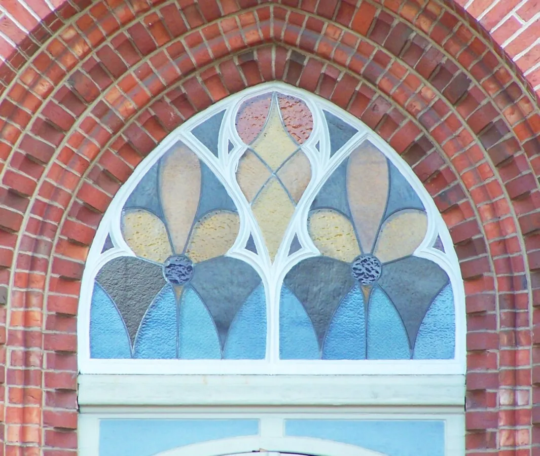Frontside window details
