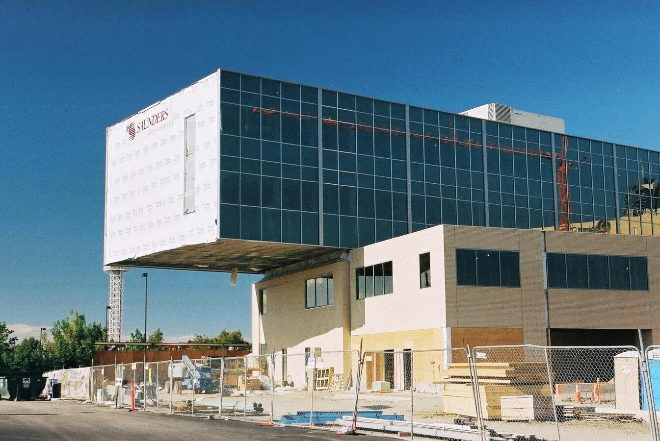 Looking north at the cantilevered section