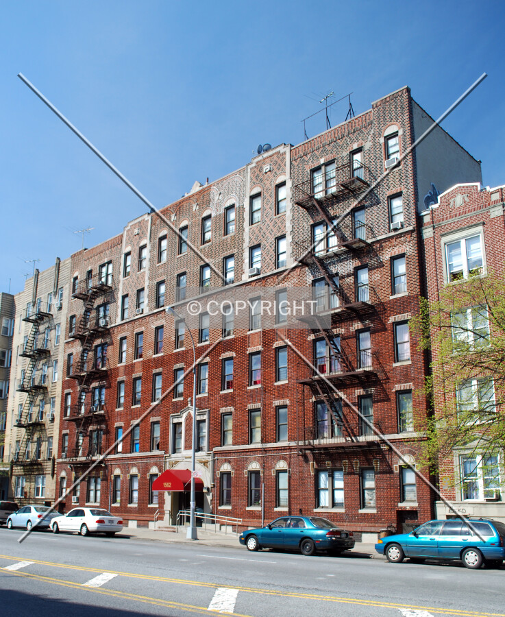 View along Ocean Avenue