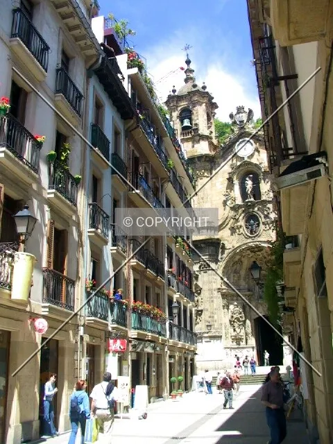 Laneway in the Parte Vieja precinct