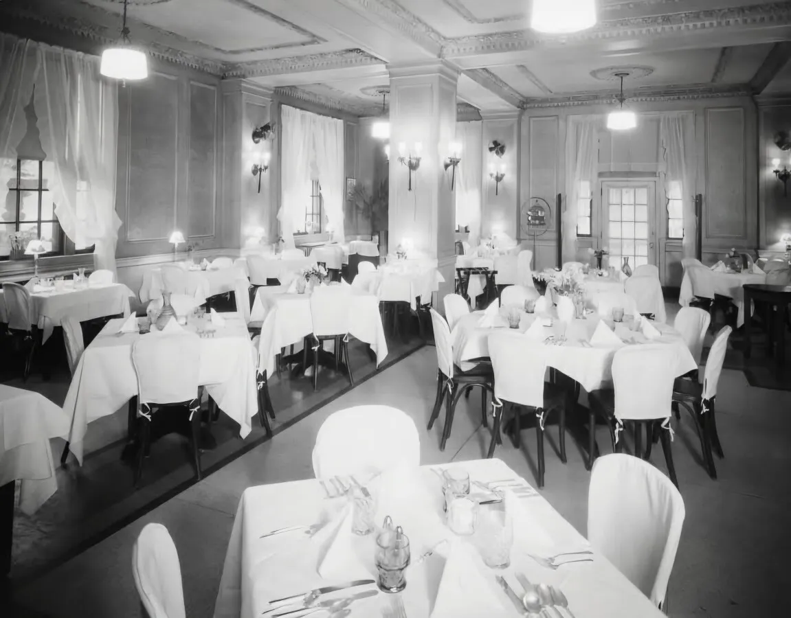 Vintage view of the restaurant; May 1935