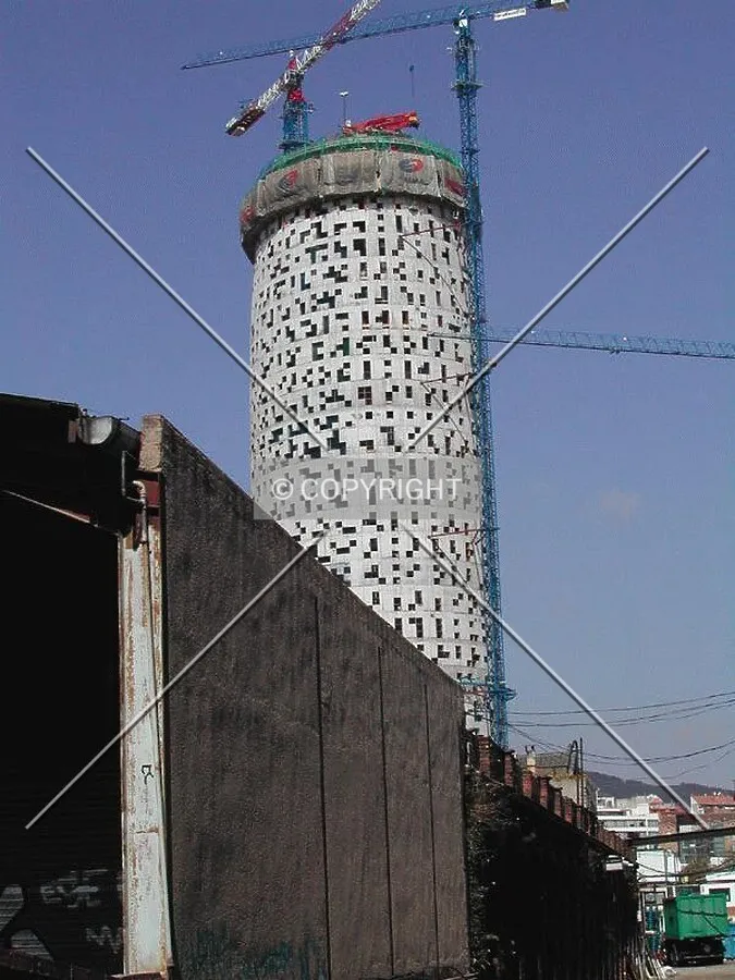 View of the building from Carrer Tanger
