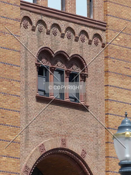 Photo 584-792-925