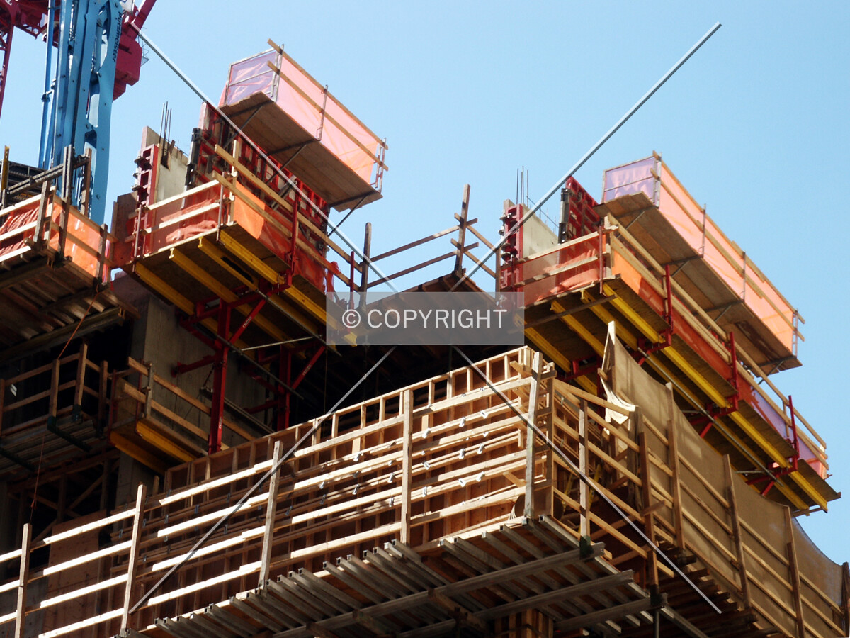 Formwork at the northeast corner