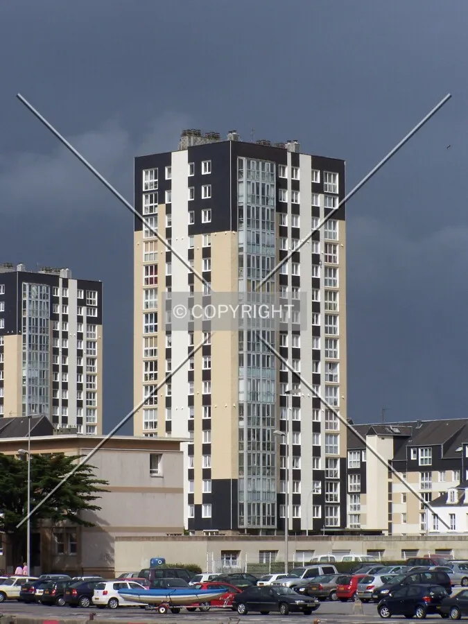Angle Sud-Ouest vu depuis le Quai de Caligny