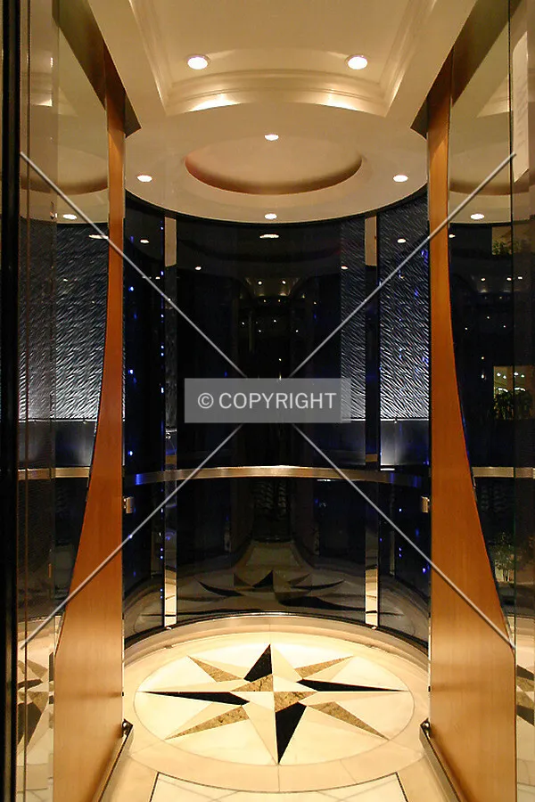 One of the panorama elevators
