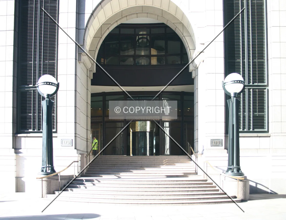 View of the entrance on Bishopsgate