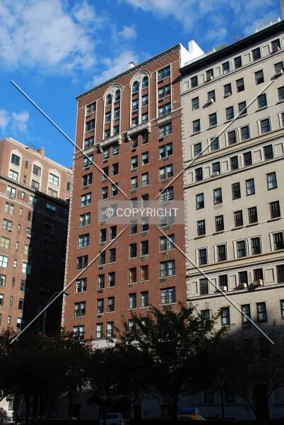Photo 587-835-751