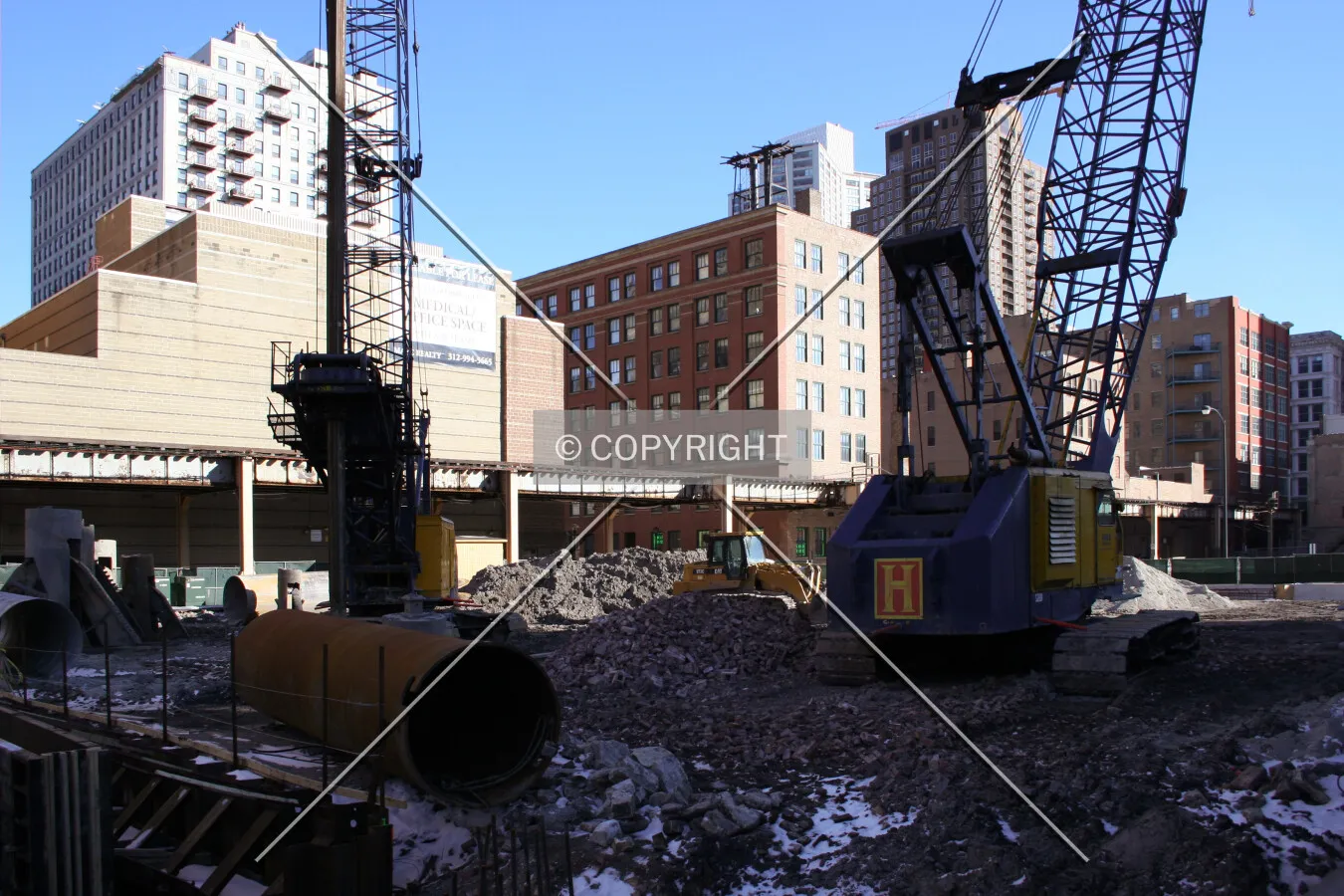 View from the northwest, with the History Channel logo on one of the foundation cranes - previously used on Trump International Hotel and Tower in Chicago