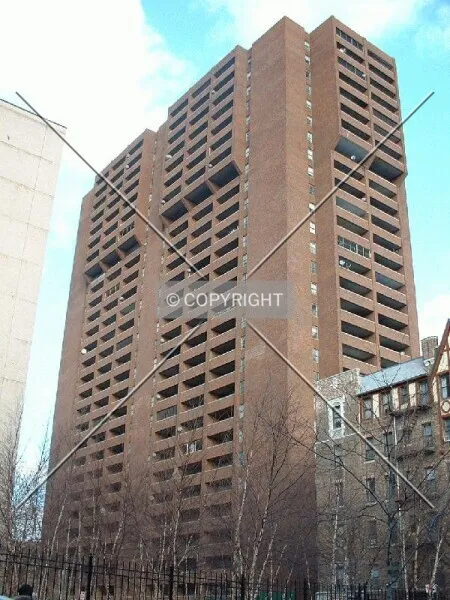 Photo 005-882-375