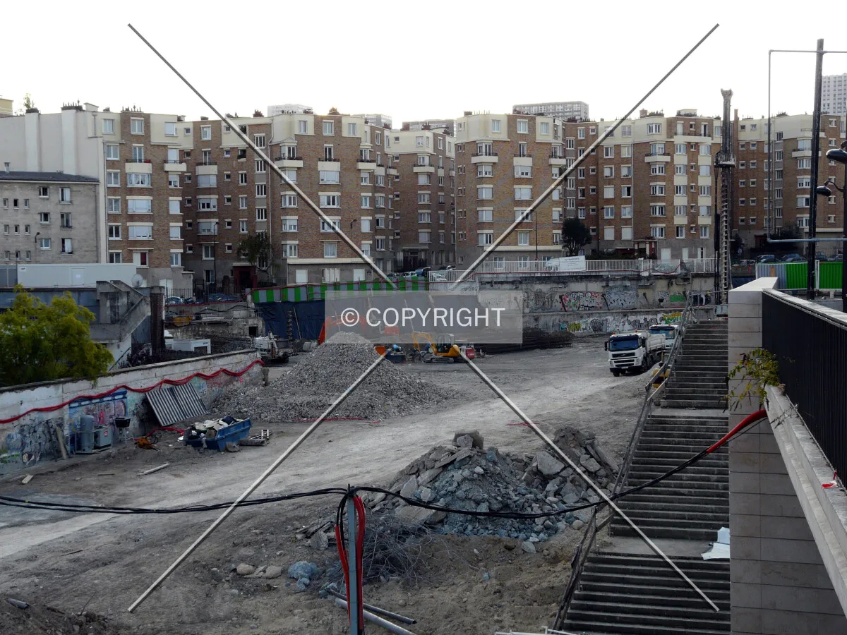 Overview of the construction site from the northeast
