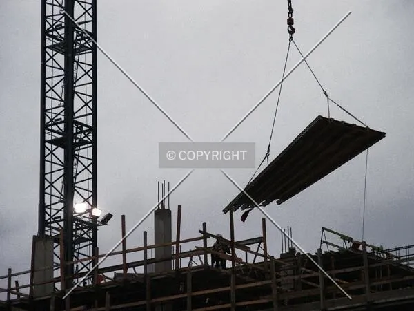 Lowering formwork