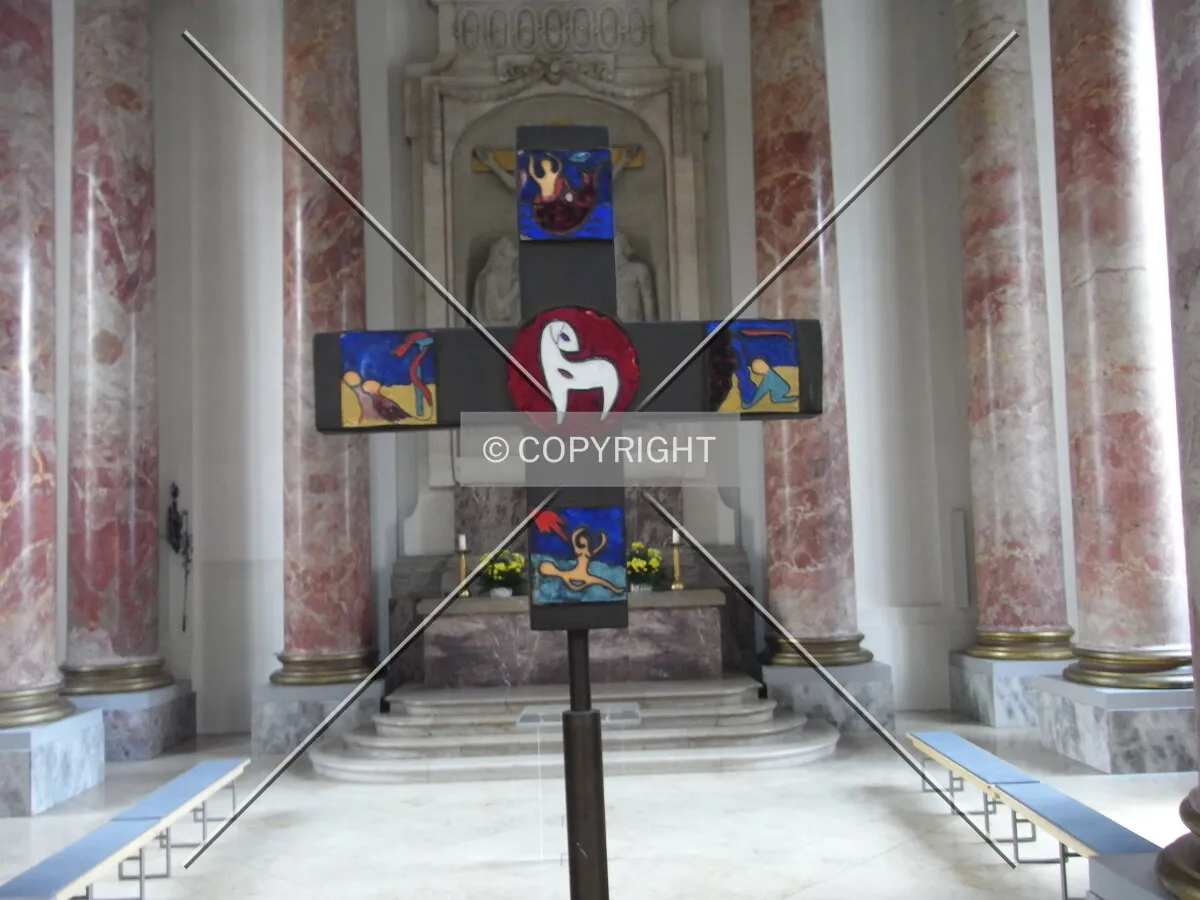 Inside St. Elisabeth