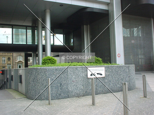 Base of the tower at Taunusstraße
