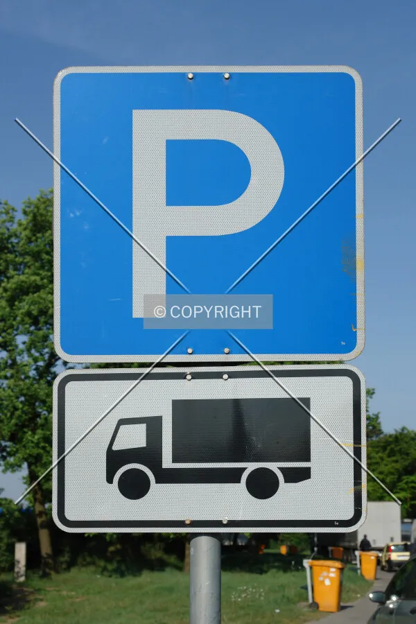 Parking only allowed for trucks