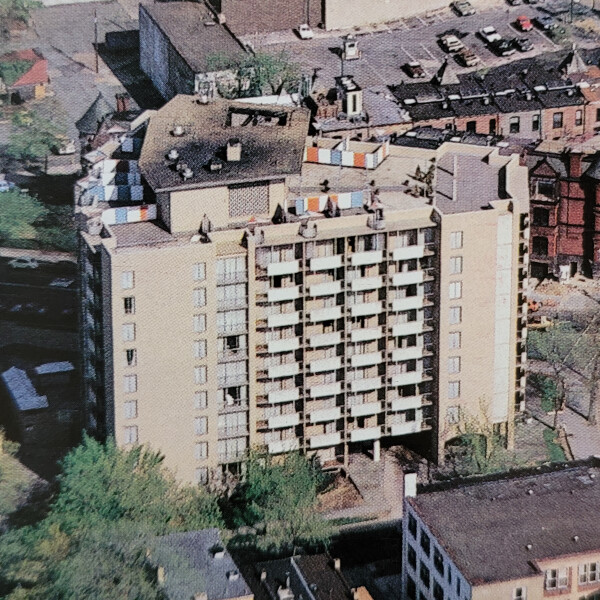 Photo 594-633-772