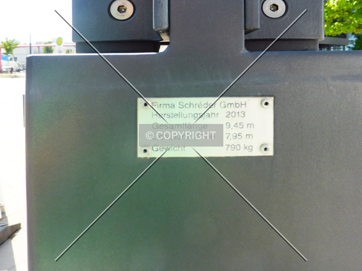 Street lamp - manufacturing sign
