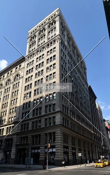 Photo 595-643-026