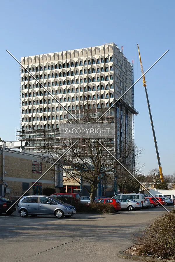 The h_da tower during its reconstruction in March 2011