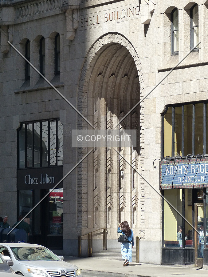 Photo 596-649-969