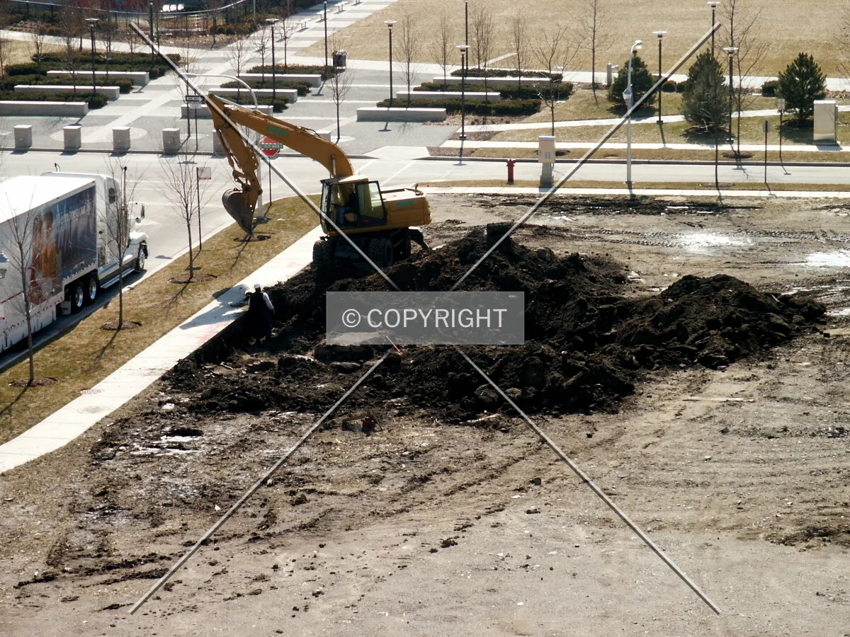 First stage of digging seen from Upper Wacker Drive