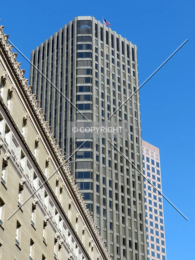 Photo 597-945-762