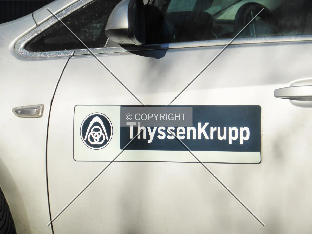 ThyssenKrupp Aufzüge service car