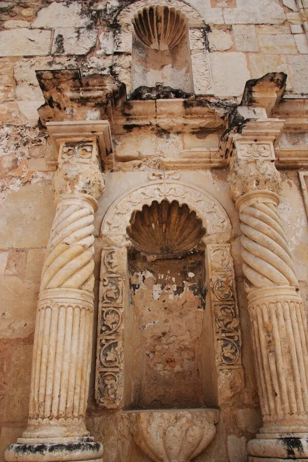 Facade detail