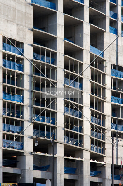 601-096-579