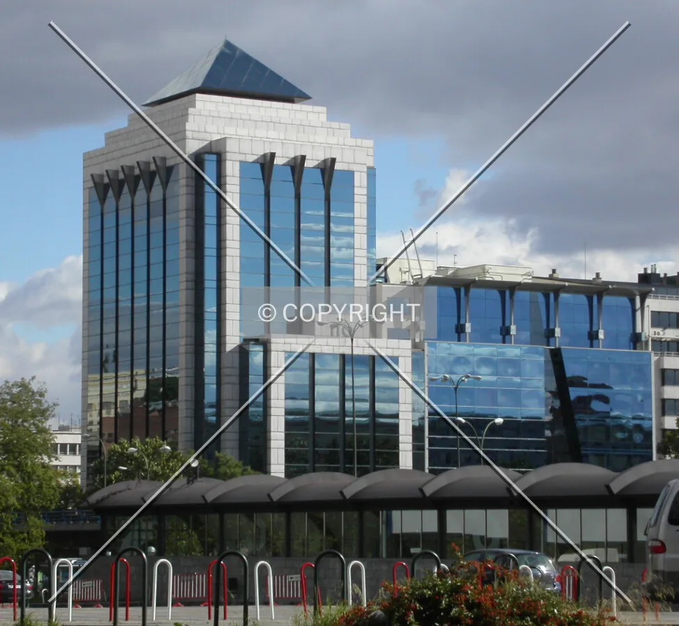 Building seen from the Azcas complex