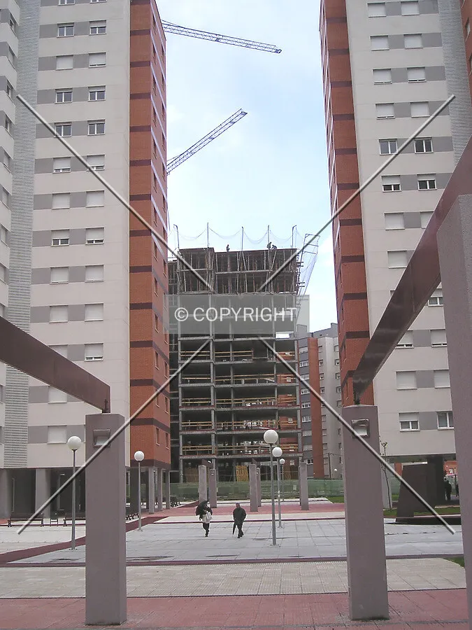 View between two of the buildings of Loizaga Taldea