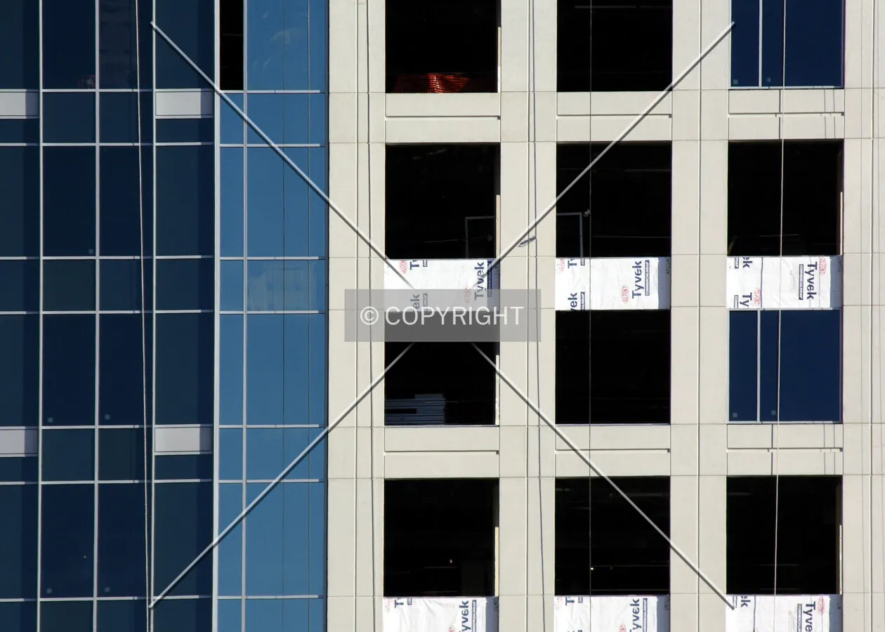 Facade installation on the western side