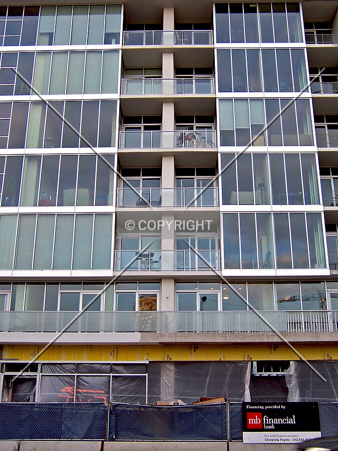 Middle section of the east facade on the lower floors