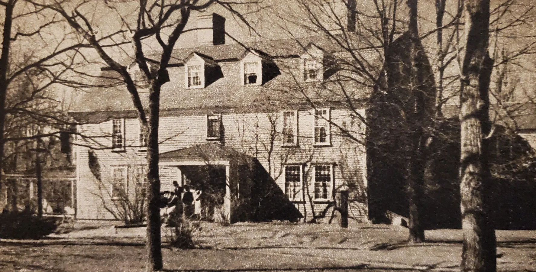 Vintage 1940's view from the southeast