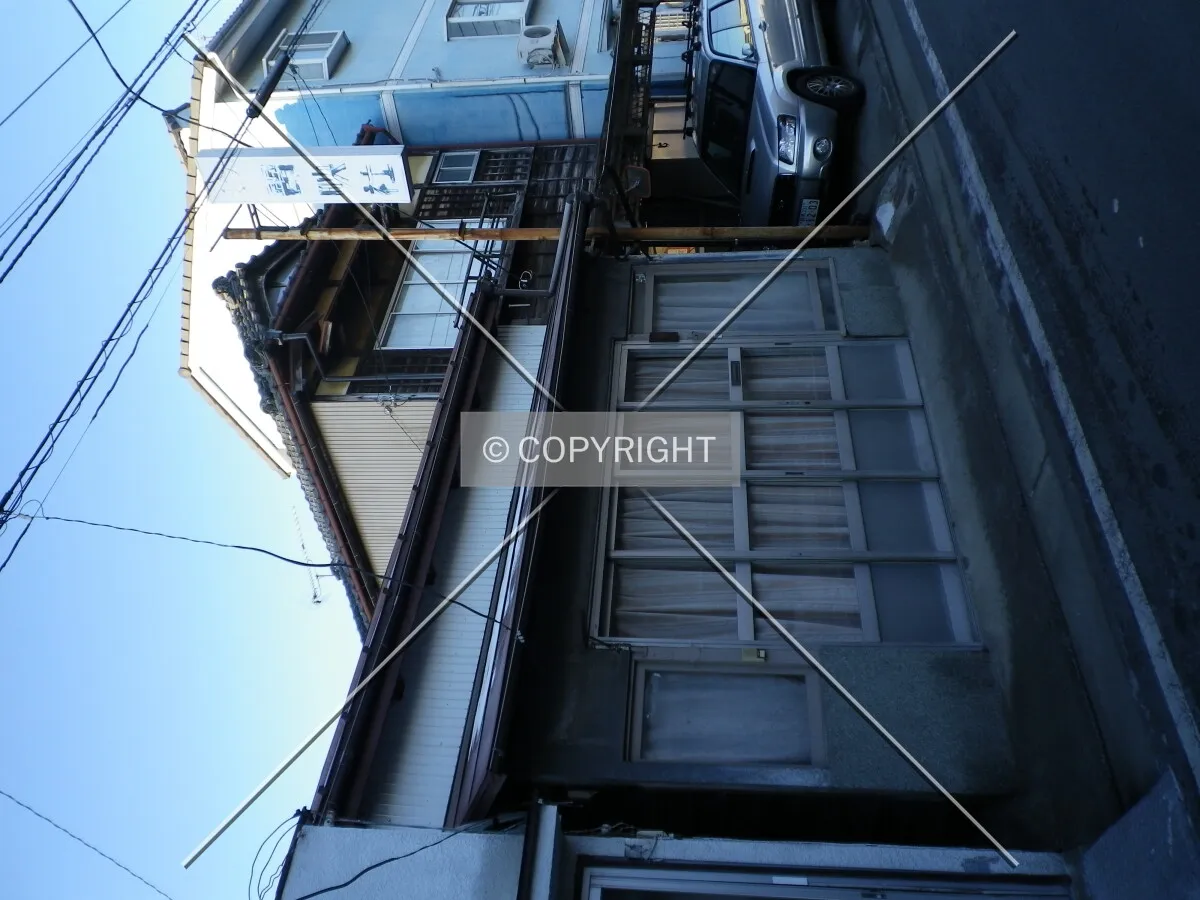 Photo 605-228-295
