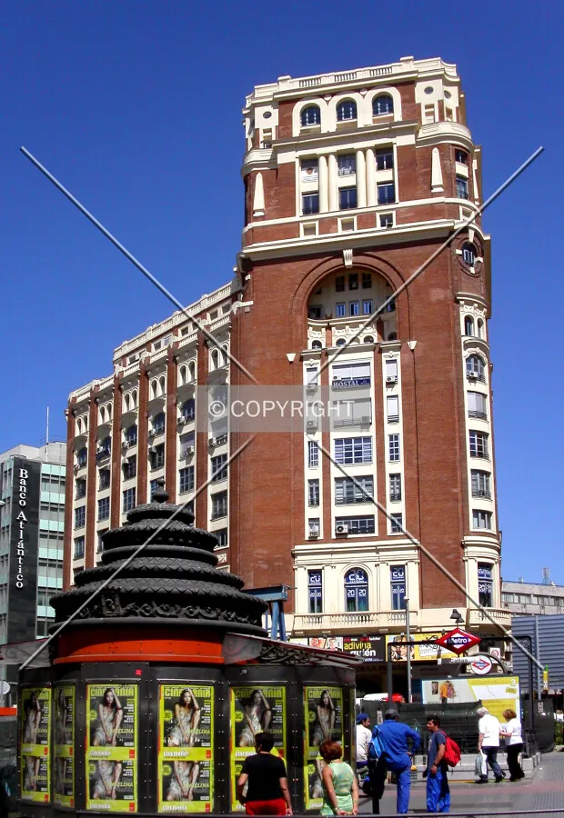 As seen from plaza de Callao