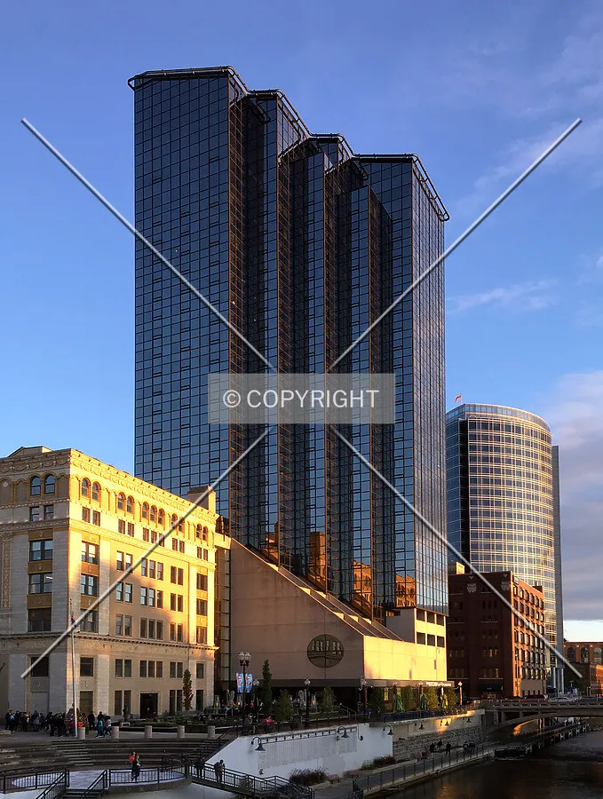 Photo 612-043-927