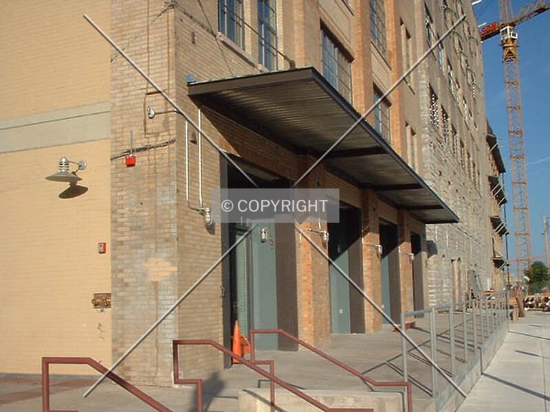 Photo 061-222-675