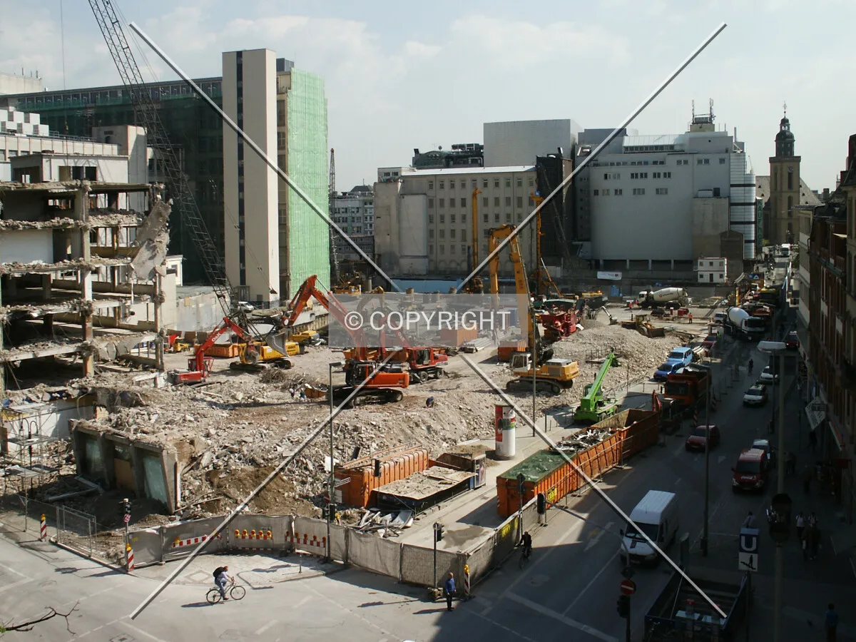 Looking south from the Eschenheimer Turm