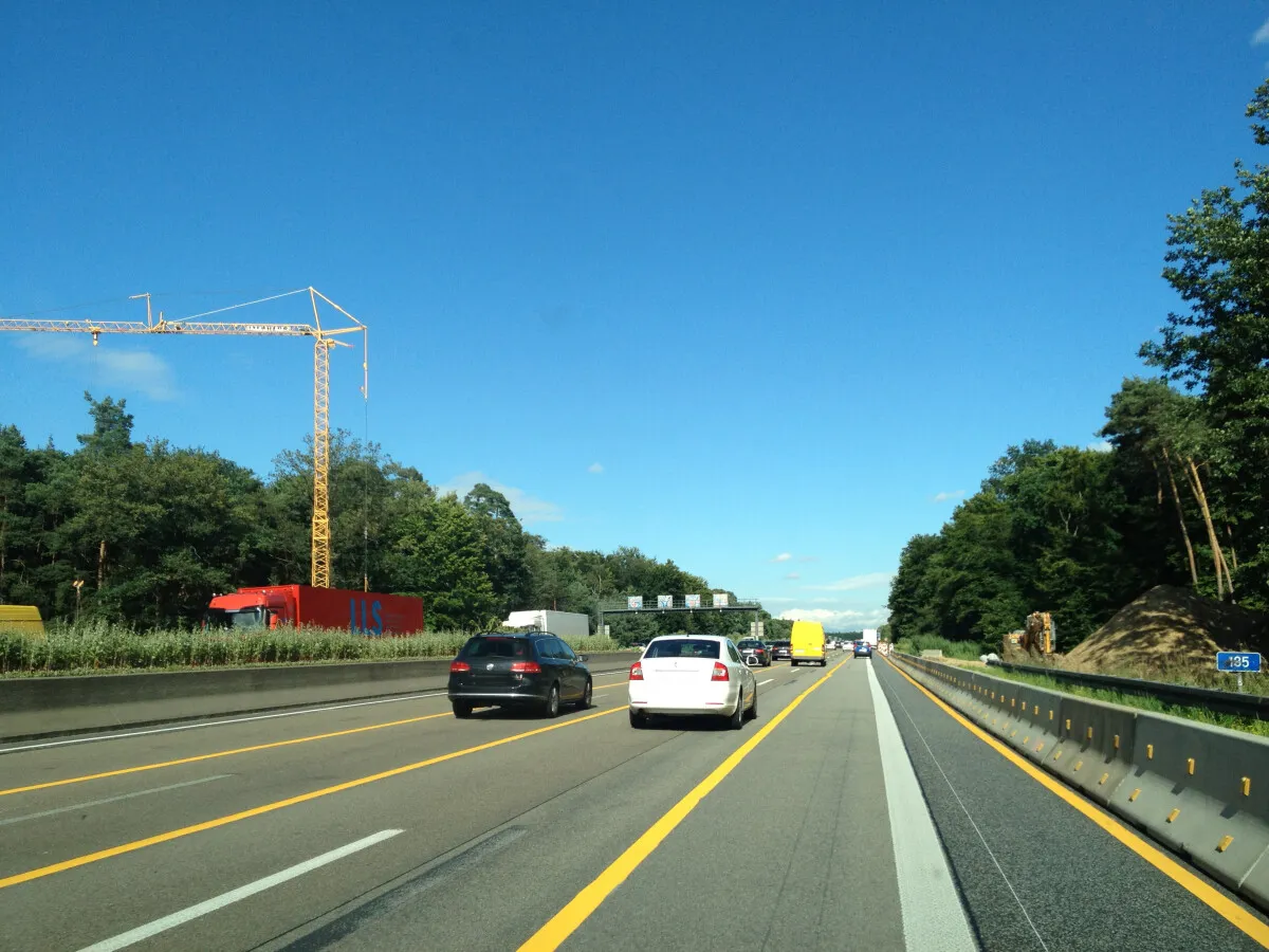Photo 061-264-699