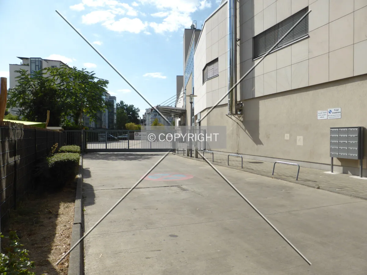 Photo 061-277-251