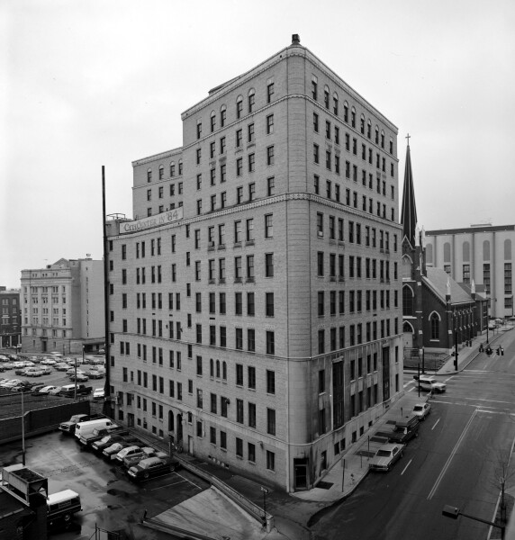 Photo 061-374-762