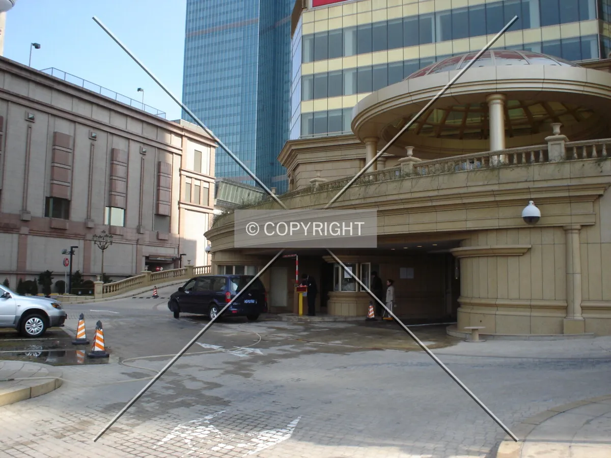 Entrance situation