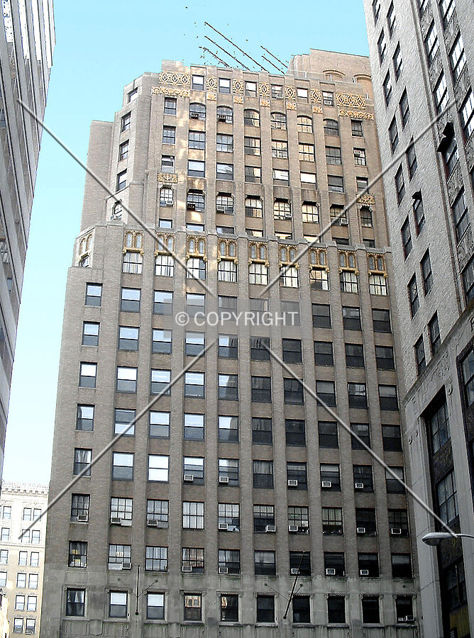 View from the northeast on Commerce Court